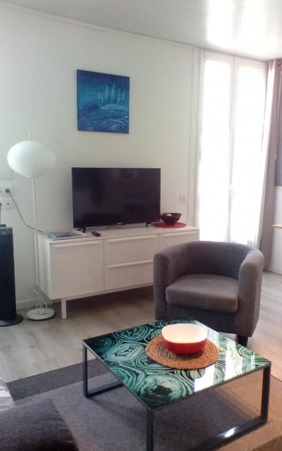 Les Bonbonieres D'Andrea Gavinies Pellegrin Apartment Бордо Екстериор снимка