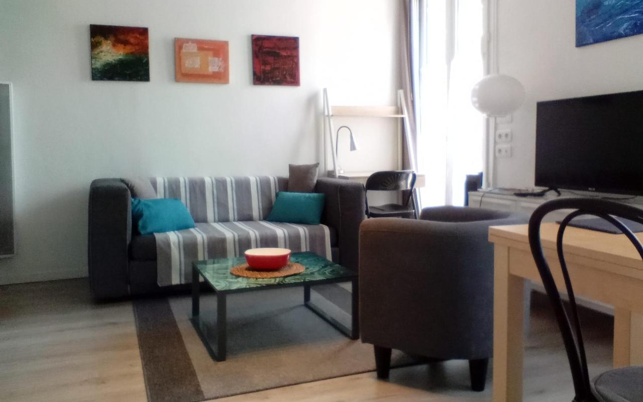 Les Bonbonieres D'Andrea Gavinies Pellegrin Apartment Бордо Екстериор снимка